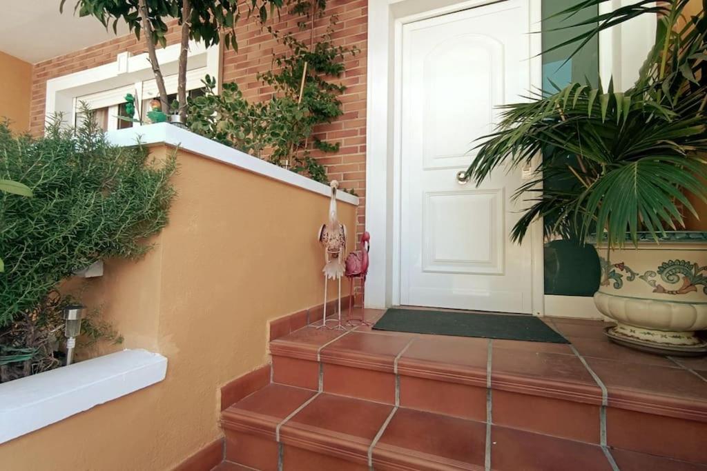 Acogedora Y Confortable Casa Familiar En L'Olleria Exterior photo